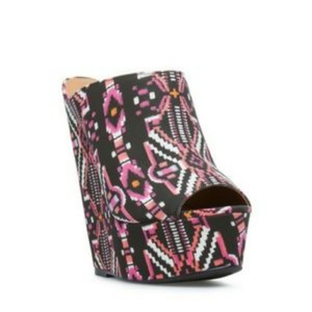 Multi Colored Wedges